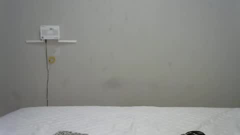 jessajoyy online show from November 15, 2025, 7:38 am