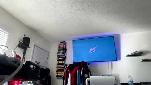 Hungjessy online show from January 13, 2025, 5:02 pm