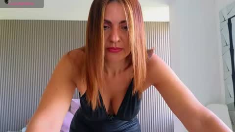 Snapshot of jessey_adams chatting on June 18, 2026, 4:22 pm bella adams online show from June 18, 2026, 4:22 pm