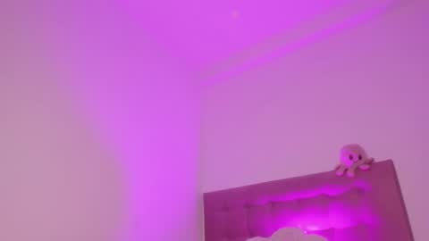 Jess online show from December 15, 2024, 6:40 am