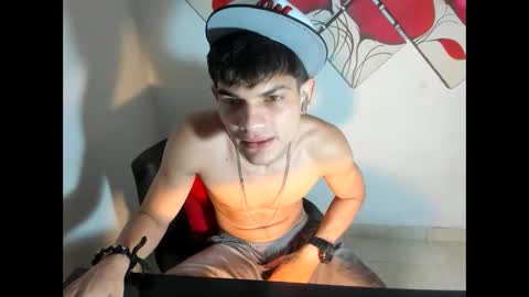 jesshot_bigcock online show from June 5, 2026, 7:03 am