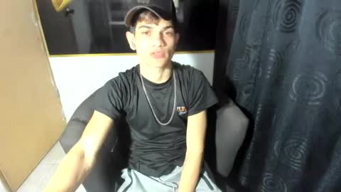 jesshot_bigcock online show from June 13, 2026, 7:28 am