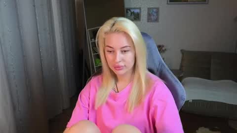 Jessy online show from February 5, 2025, 7:39 am