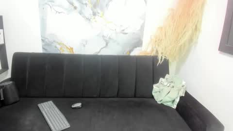 JESSICA online show from January 11, 2026, 11:21 pm