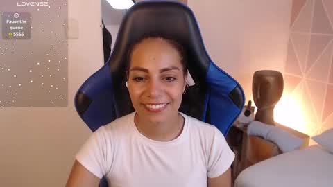 Snapshot of jessica_taylor_22 chatting on January 14, 2025, 7:21 pm jessica_taylor_22 online show from January 14, 2025, 7:21 pm