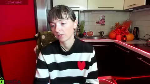 Snapshot of jessicaforris chatting on November 12, 2025, 8:04 am jessicaforris online show from November 12, 2025, 8:04 am