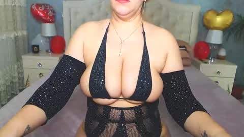 single mommy online show from February 23, 2025, 6:28 am