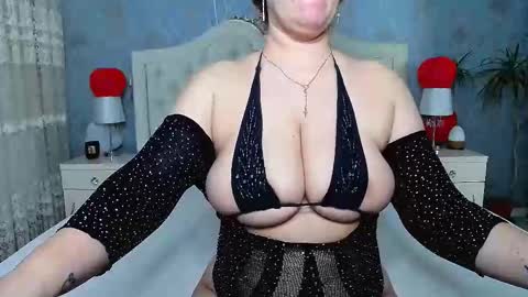 single mommy online show from March 8, 2025, 4:56 am