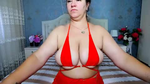 Snapshot of jessicalove20 chatting on June 11, 2026, 3:15 am single mommy online show from June 11, 2026, 3:15 am