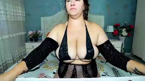 Snapshot of jessicalove20 chatting on July 23, 2026, 3:26 am single mommy online show from July 23, 2026, 3:26 am