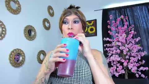 Snapshot of jessicapiero chatting on May 15, 2026, 7:21 pm Jessica Caicedo online show from May 15, 2026, 7:21 pm