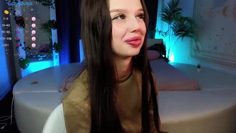 Snapshot of jessie_johns chatting on December 9, 2024, 6:57 pm jessie_johns online show from December 9, 2024, 6:57 pm