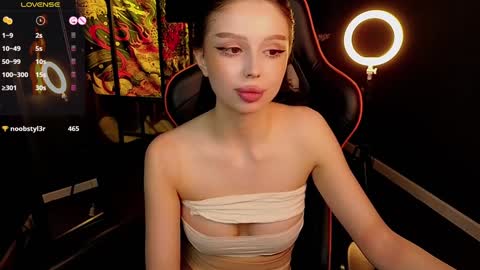 Snapshot of jessie_johns chatting on January 23, 2025, 6:45 pm jessie_johns online show from January 23, 2025, 6:45 pm