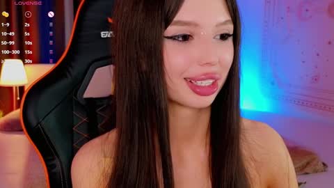 Snapshot of jessie_johns chatting on February 7, 2025, 6:45 pm jessie_johns online show from February 7, 2025, 6:45 pm