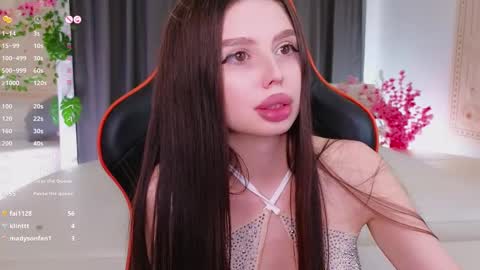 Snapshot of jessie_johns chatting on February 24, 2025, 7:19 pm jessie_johns online show from February 24, 2025, 7:19 pm