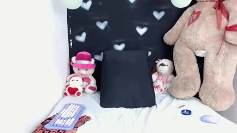 Snapshot of jessiedugalxxx chatting on October 9, 2025, 12:14 pm Jessie Big Boobs online show from October 9, 2025, 12:14 pm