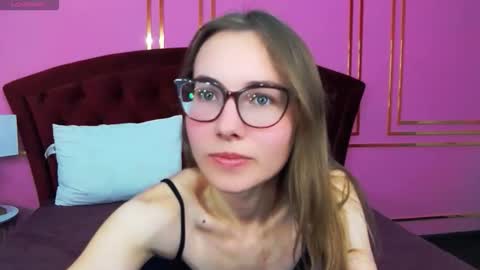 JessieJuss online show from November 6, 2025, 2:40 pm