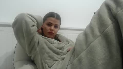 jessieryan online show from January 9, 2025, 5:44 am