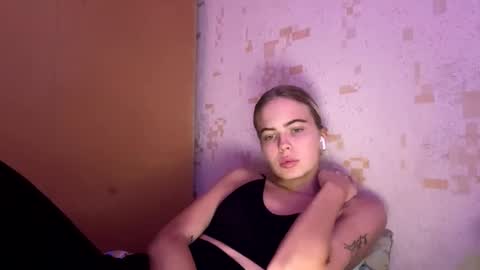 Snapshot of jessika_evans chatting on October 15, 2025, 12:38 pm jessika_evans online show from October 15, 2025, 12:38 pm