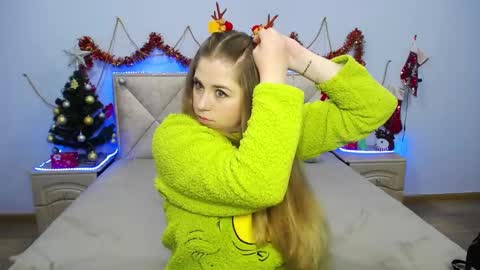 Jess online show from December 23, 2024, 7:17 am