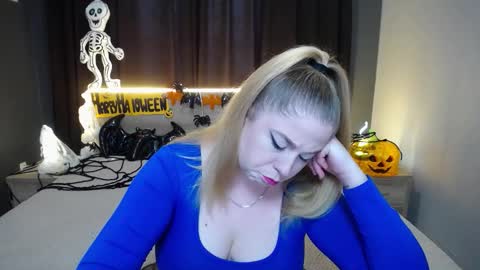 Jess online show from October 23, 2025, 6:45 am