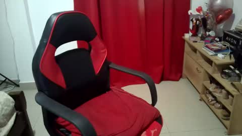 Snapshot of jessikahot01xx11 chatting on November 13, 2025, 4:44 am jessika online show from November 13, 2025, 4:44 am