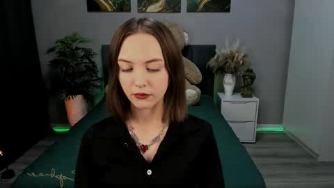 JesssWalker online show from February 9, 2025, 8:34 pm