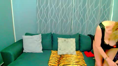 jessy curt online show from March 5, 2026, 8:54 am