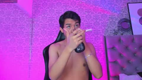 JESSY MATEUS online show from November 22, 2025, 11:31 am