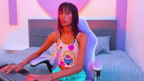 Snapshot of jessy_skinny_ chatting on October 9, 2025, 2:31 am Jessy online show from October 9, 2025, 2:31 am