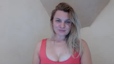 Snapshot of jessyangels chatting on March 31, 2026, 3:01 pm jessyangels online show from March 31, 2026, 3:01 pm