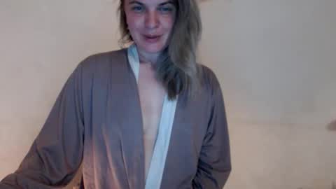 Snapshot of jessyangels chatting on April 19, 2026, 7:05 pm jessyangels online show from April 19, 2026, 7:05 pm