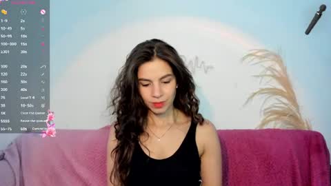 Snapshot of jessye_golden chatting on June 14, 2026, 7:49 pm jessye_golden online show from June 14, 2026, 7:49 pm