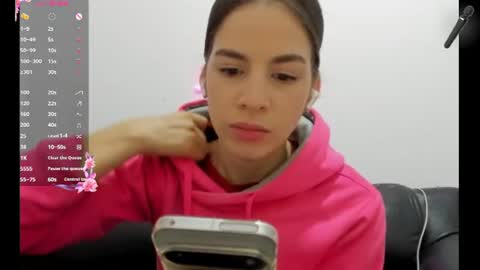 Snapshot of jessye_golden chatting on July 23, 2026, 2:37 pm jessye_golden online show from July 23, 2026, 2:37 pm