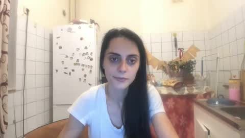 Jessy online show from September 17, 2025, 5:58 pm