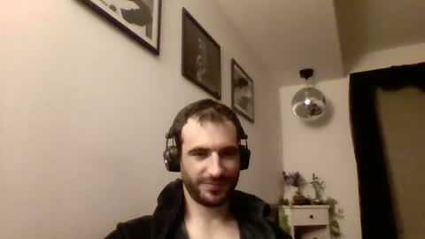 jestersquid19 online show from July 12, 2026, 9:28 pm