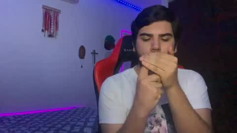 HotBoy online show from January 14, 2025, 8:52 am