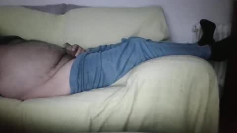 jesuslove27 online show from April 7, 2026, 7:47 pm