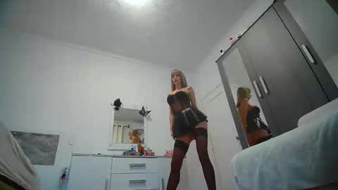 jesy online show from November 18, 2025, 7:35 am