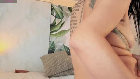 Jessica online show from December 22, 2024, 7:00 am