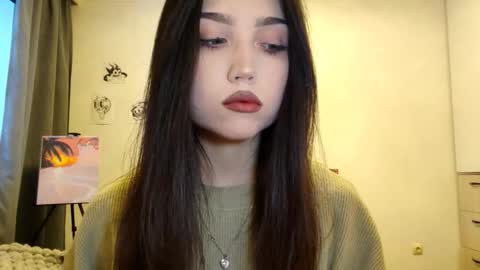 I am Gina ntmu Lets hit 10 Thumbs Up together online show from December 15, 2025, 5:44 am