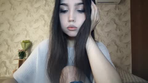 I am Gina ntmu Lets hit 10 Thumbs Up together online show from March 13, 2026, 3:07 pm