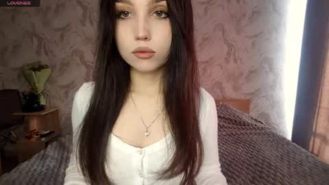 I am Gina ntmu Lets hit 10 Thumbs Up together online show from April 3, 2026, 11:19 am