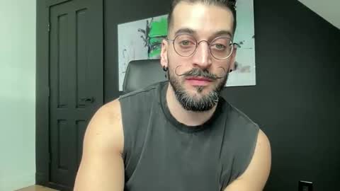 JEUNEMEK007 online show from December 22, 2025, 2:03 pm