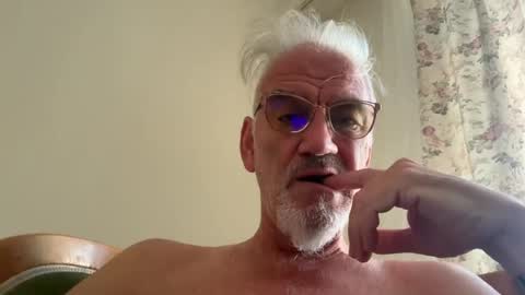 Snapshot of jewlronny chatting on June 30, 2026, 7:31 am jewlronny online show from June 30, 2026, 7:31 am