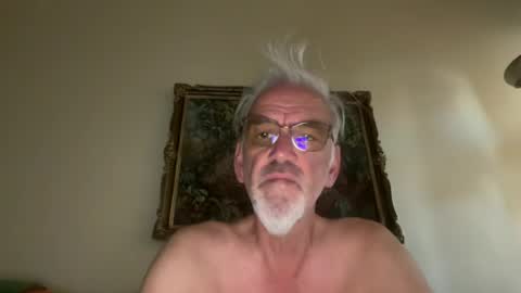 Snapshot of jewlronny chatting on July 6, 2026, 5:15 am jewlronny online show from July 6, 2026, 5:15 am