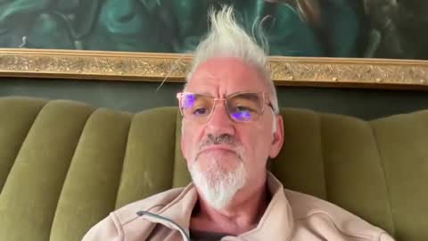 Snapshot of jewlronny chatting on July 21, 2026, 6:27 am jewlronny online show from July 21, 2026, 6:27 am