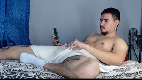 Snapshot of jeycob_happy97 chatting on July 17, 2026, 12:34 pm Juan David online show from July 17, 2026, 12:34 pm