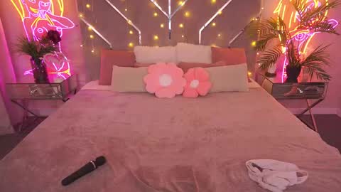 Jeysy online show from April 18, 2026, 7:07 pm