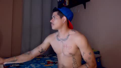 jffer_slhom online show from April 15, 2026, 3:02 am